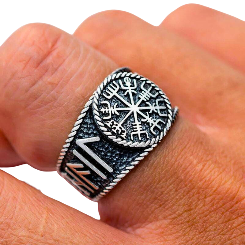 925 Sterling Silver Antique Vegvisir and Runes Ring