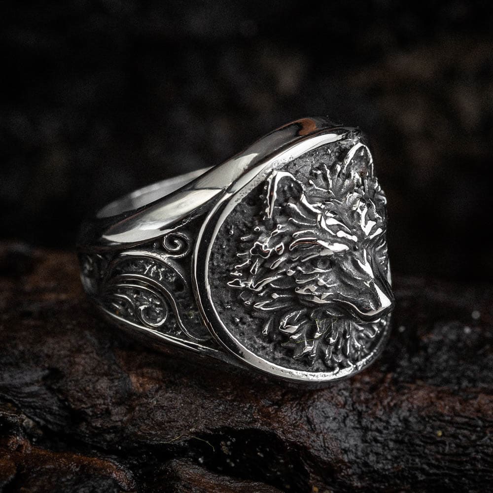 Stainless Steel Wolf Head Signet Ring