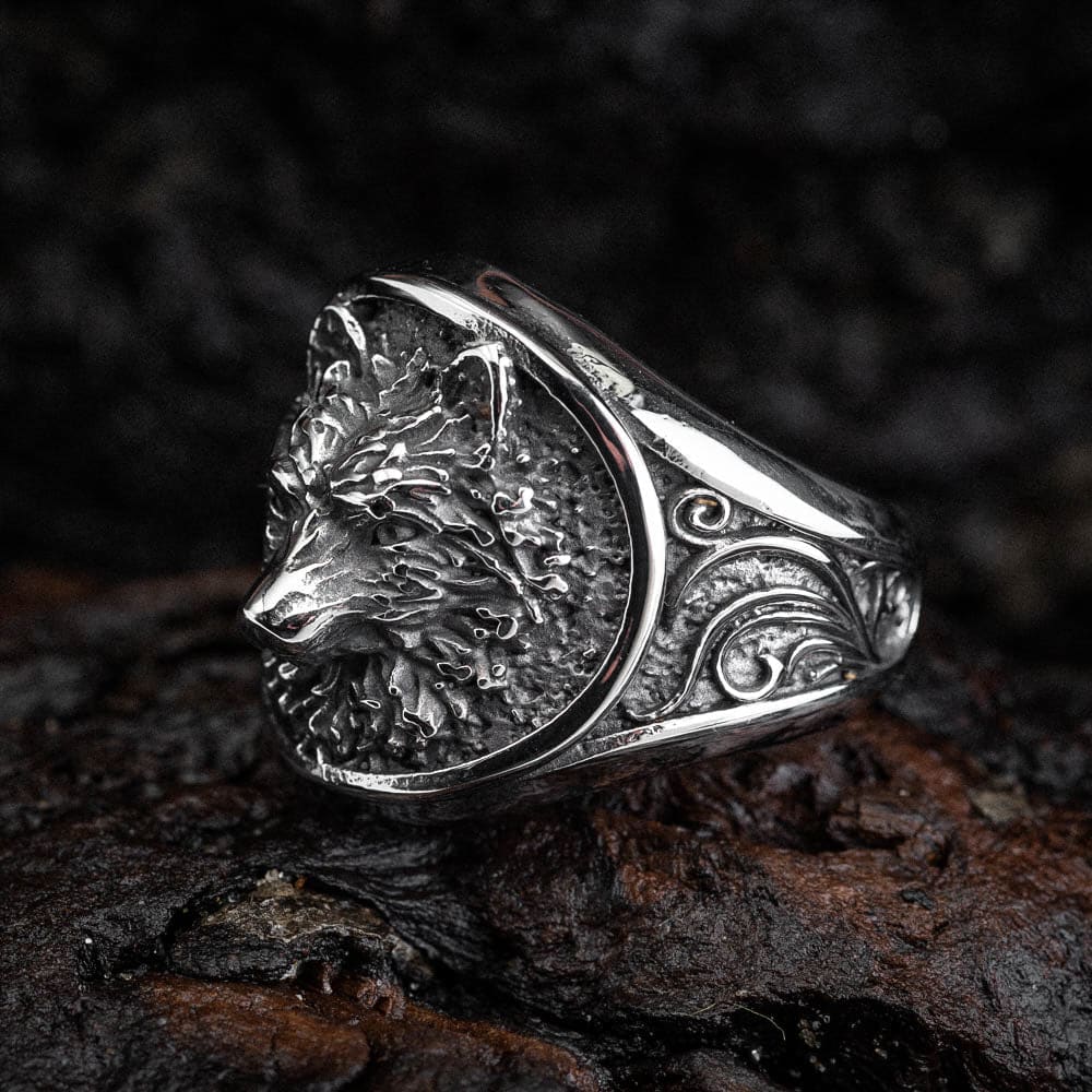 Stainless Steel Wolf Head Signet Ring