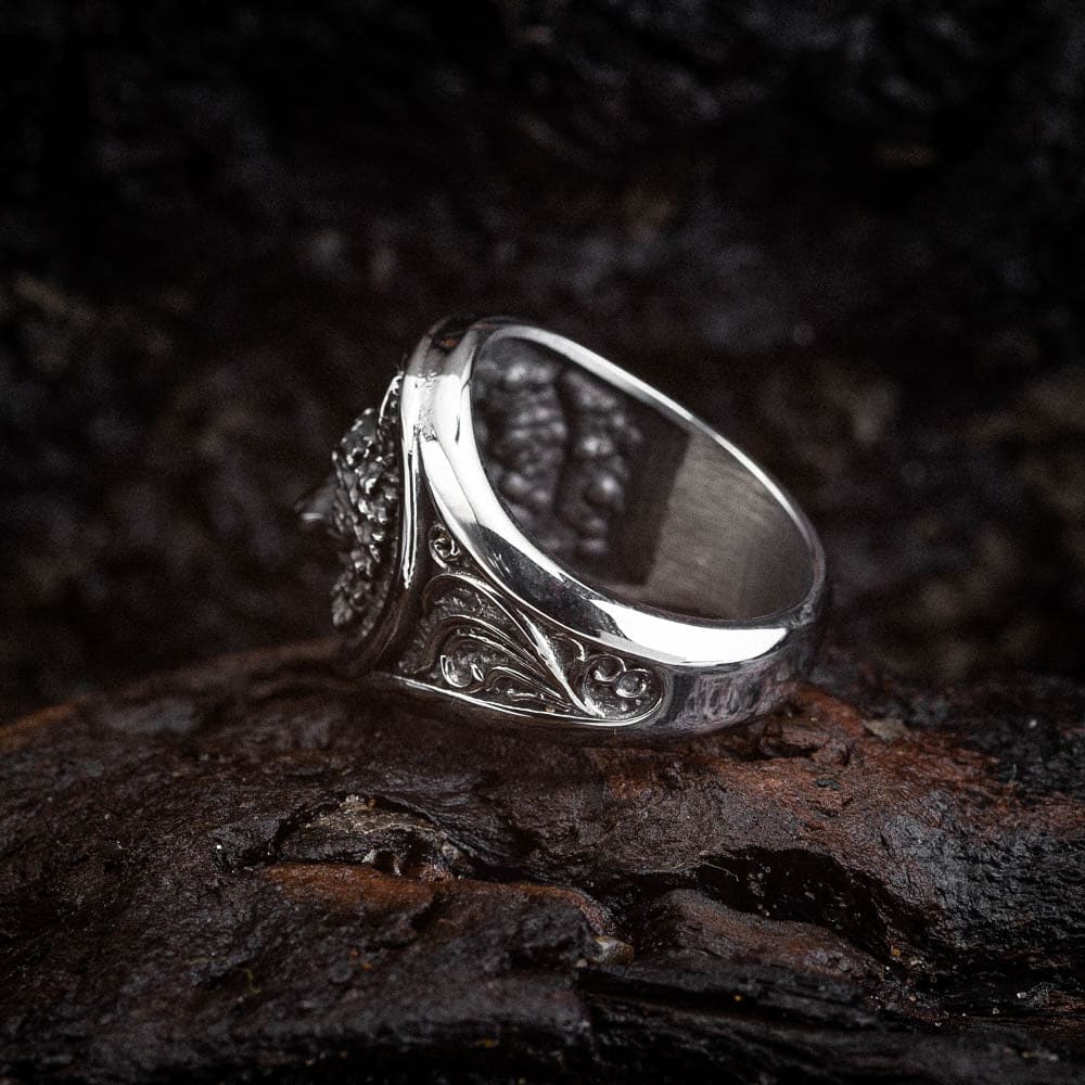 Stainless Steel Wolf Head Signet Ring